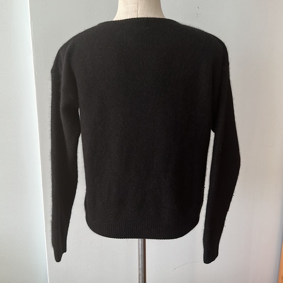 Vintage black bejewelled Woodward’s sweater - Picture 4 of 6